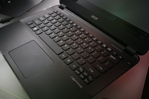 Acer Aspire S5 tastiera