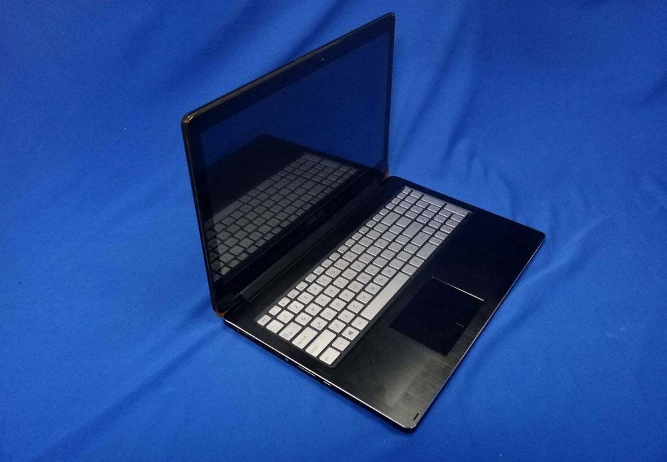 ASUS VivoBook TP300L (Q302L) e N452L (Q502L), notebook Yoga-style ...