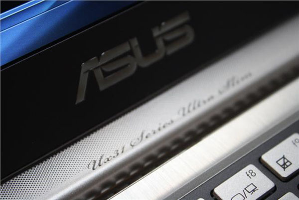 Asus UX31 dettaglio