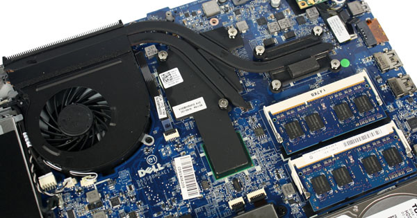 Il sistema di raffreddamento del Dell XPS 15Z