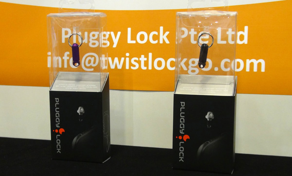 La confezione di Pluggy Lock: è disponibile in vari colori ed edizioni speciali