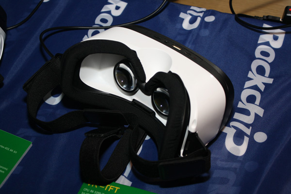 Visori VR con SoC Rockchip RK3399