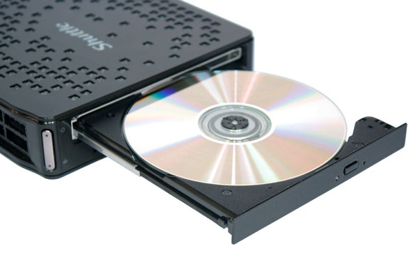 Masterizzatore DVD ultraslim sul PC Shuttle