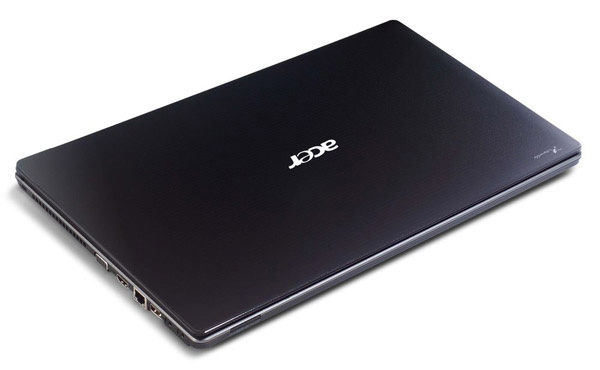 Acer Aspire 5745DG chiuso