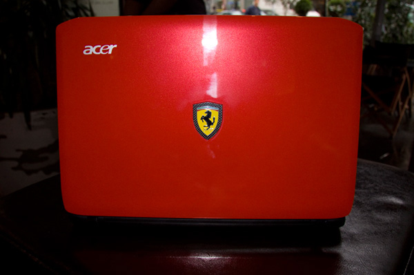 Acer Ferrari One