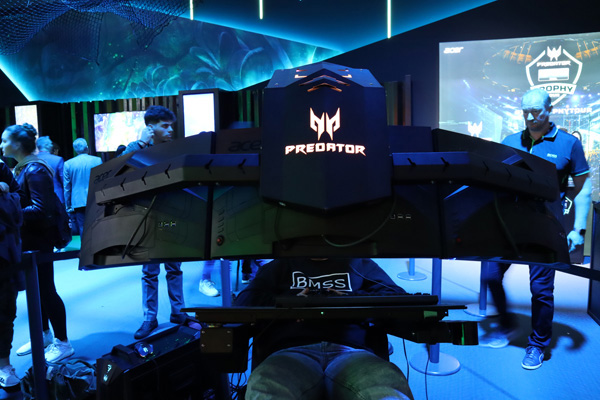Acer Predator Thronos Air