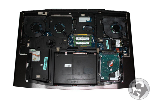 Alienware M18x disassemblaggio