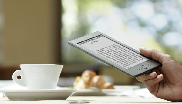 Amazon Kindle: boom di vendite per l'ebook reader a 99 euro