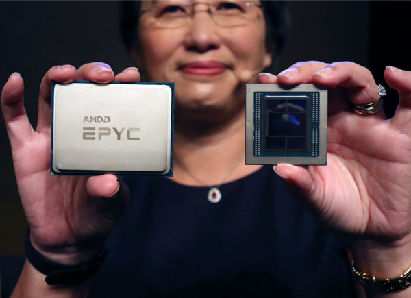 Lisa Su, CEO di AMD, ci mostra EPYC da 7 nm