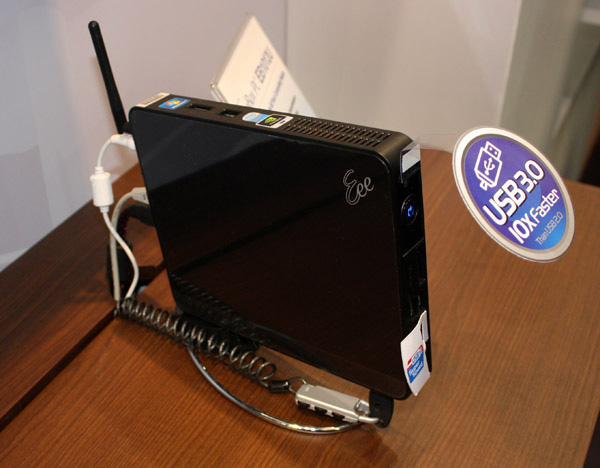 EeeBox EB1012U con Ion e USB 3.0