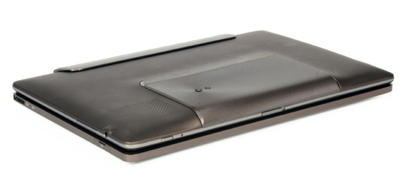 Il Padfone completo in modalità laptop raggiunge dimensioni un po' ingombranti