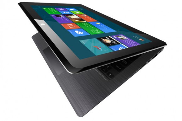 Asus Taichi, ultrabook-tablet dualscreen