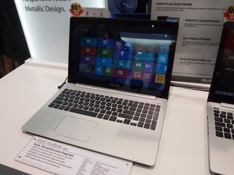 ASUS VivoBook S551