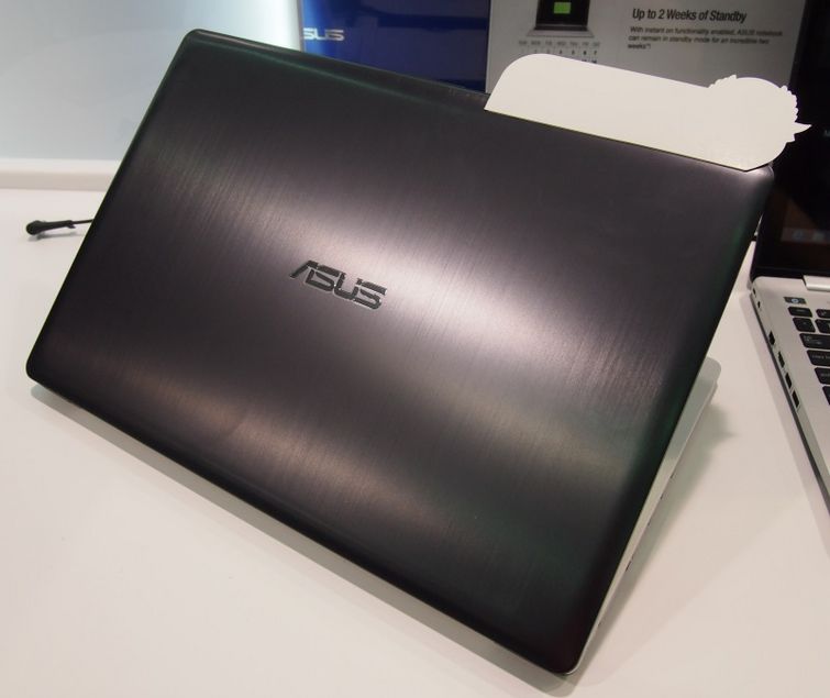 ASUS Vivobook S551