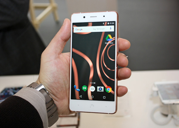 BQ Aquaris X5 Plus