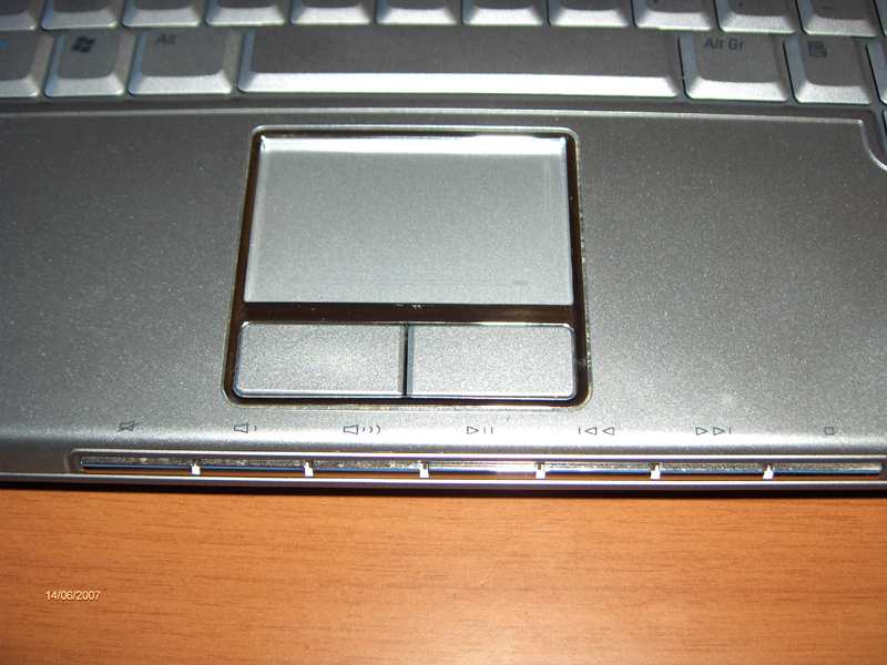 Dell XPS M1210, fronte