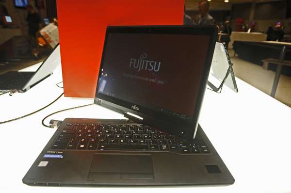 Fujitsu Lifebook T937