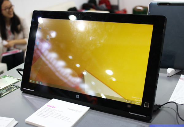 Un tablet Intel Core M da 13.3 pollici ingegnerizzato da Hmpoo