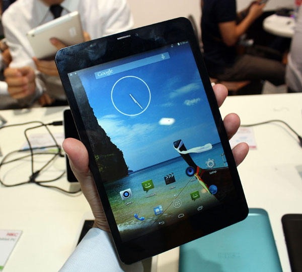 HKC tablet Android da 7.5 pollici