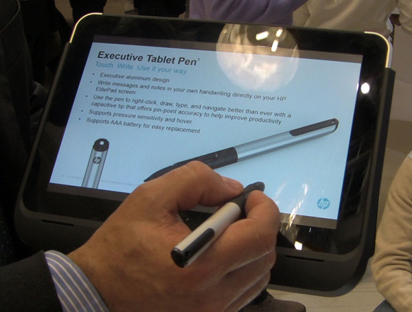 HP ElitePad 900 con penna