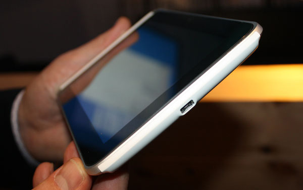 Spessore e interfacce sul Tablet HTC