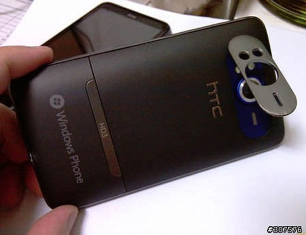 HTC HD7