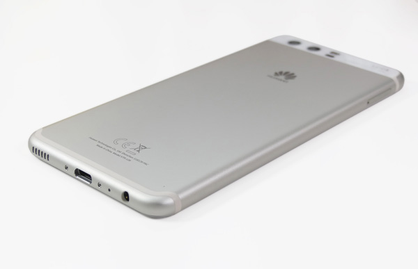 Huawei P10 ha un telaio monoscocca in alluminio