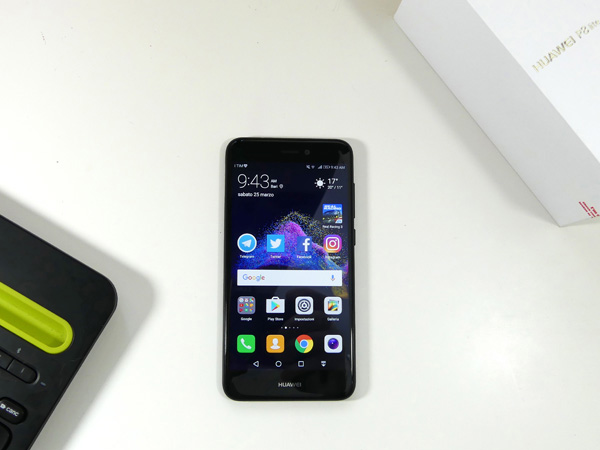 Huawei P8 Lite 2017 aspira a ripetere il successo del modello del 2015