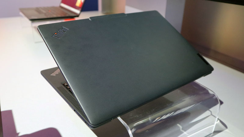 Lenovo Thinkpad x13s