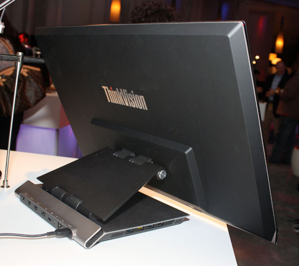 Lenovo ThinkVision 28