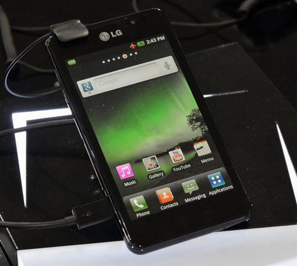 LG Optimus 3D Max