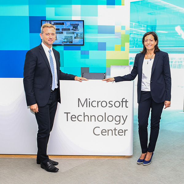 Purassanta e Olivieri all'inaugurazione del microsoft Technology Center italiano