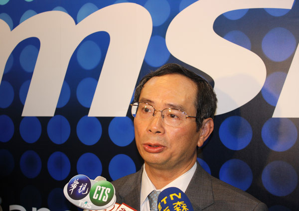 Il presidente di MSI, Joseph Hsu, durante la conferenza stampa al computex 2010