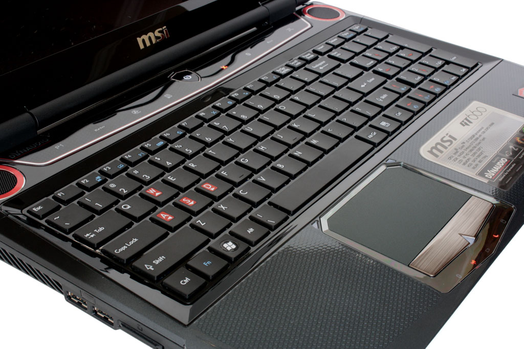 MSI GT660, design del touchpad e della tastiera
