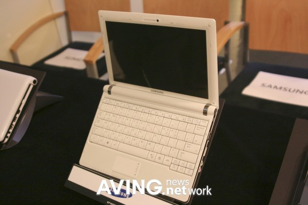 Netbook Samsung con Intel Atom