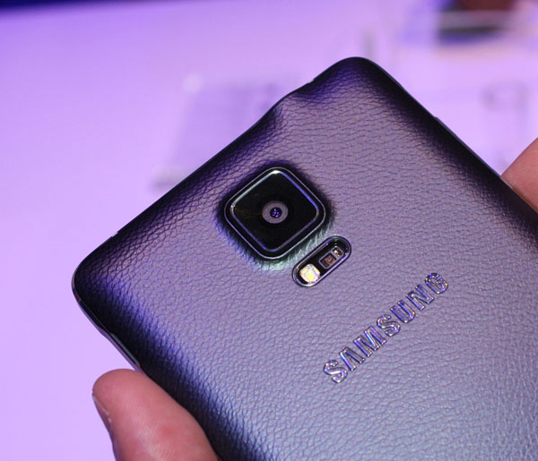 Samsung Galaxy Note 4 retro