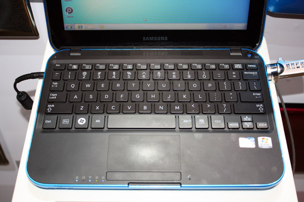 Samsung NS310 tastiera