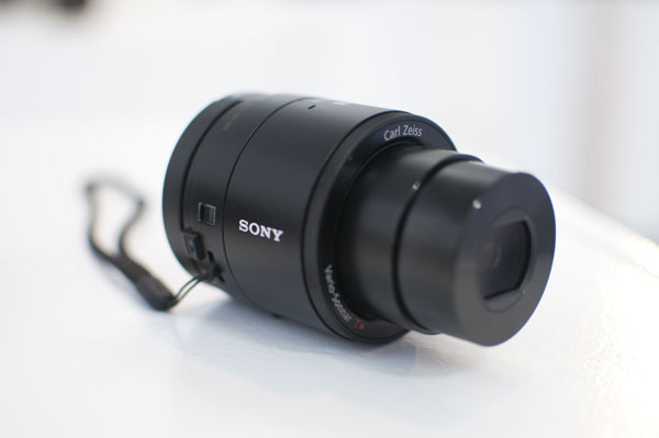 Sony Cyber-Shop QX10